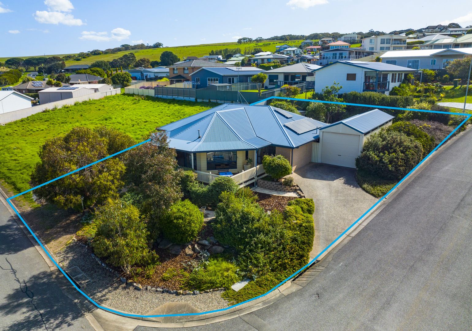 9 Minke Whale Drive, Encounter Bay SA 5211, Image 2