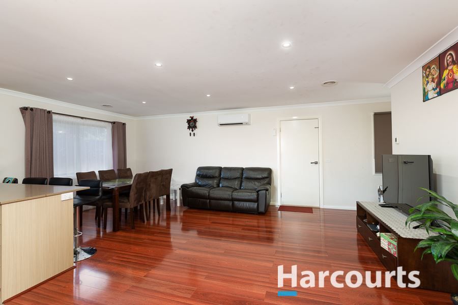 2/29 Hughes Crescent, Dandenong North VIC 3175, Image 1