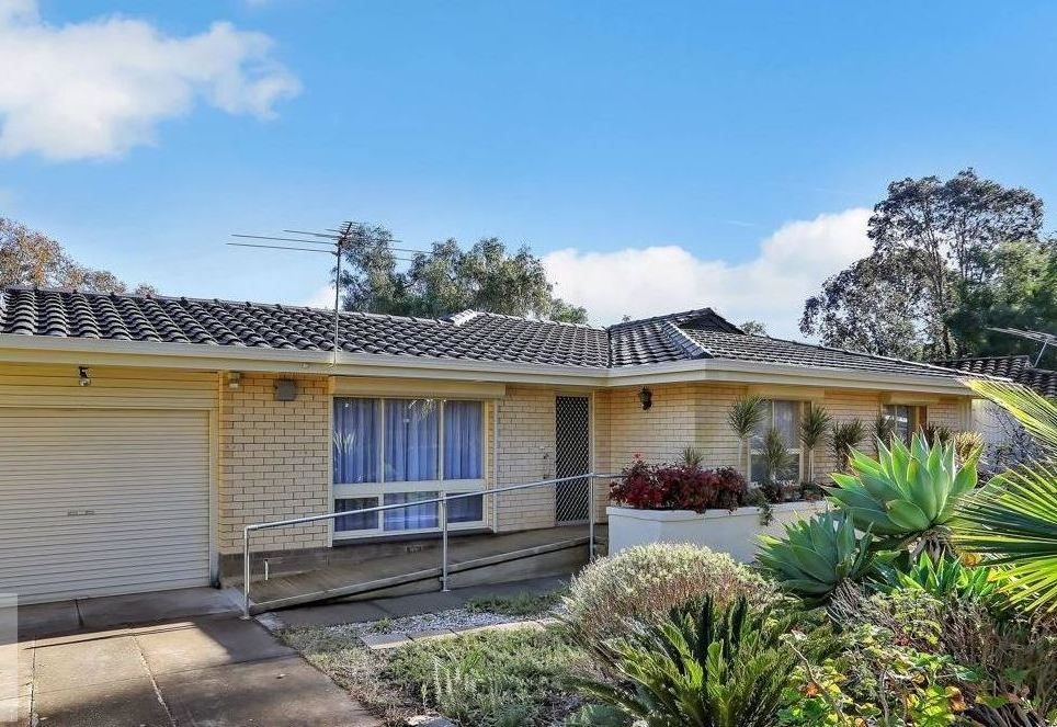 3 bedrooms House in 3 Ascot Drive PARALOWIE SA, 5108