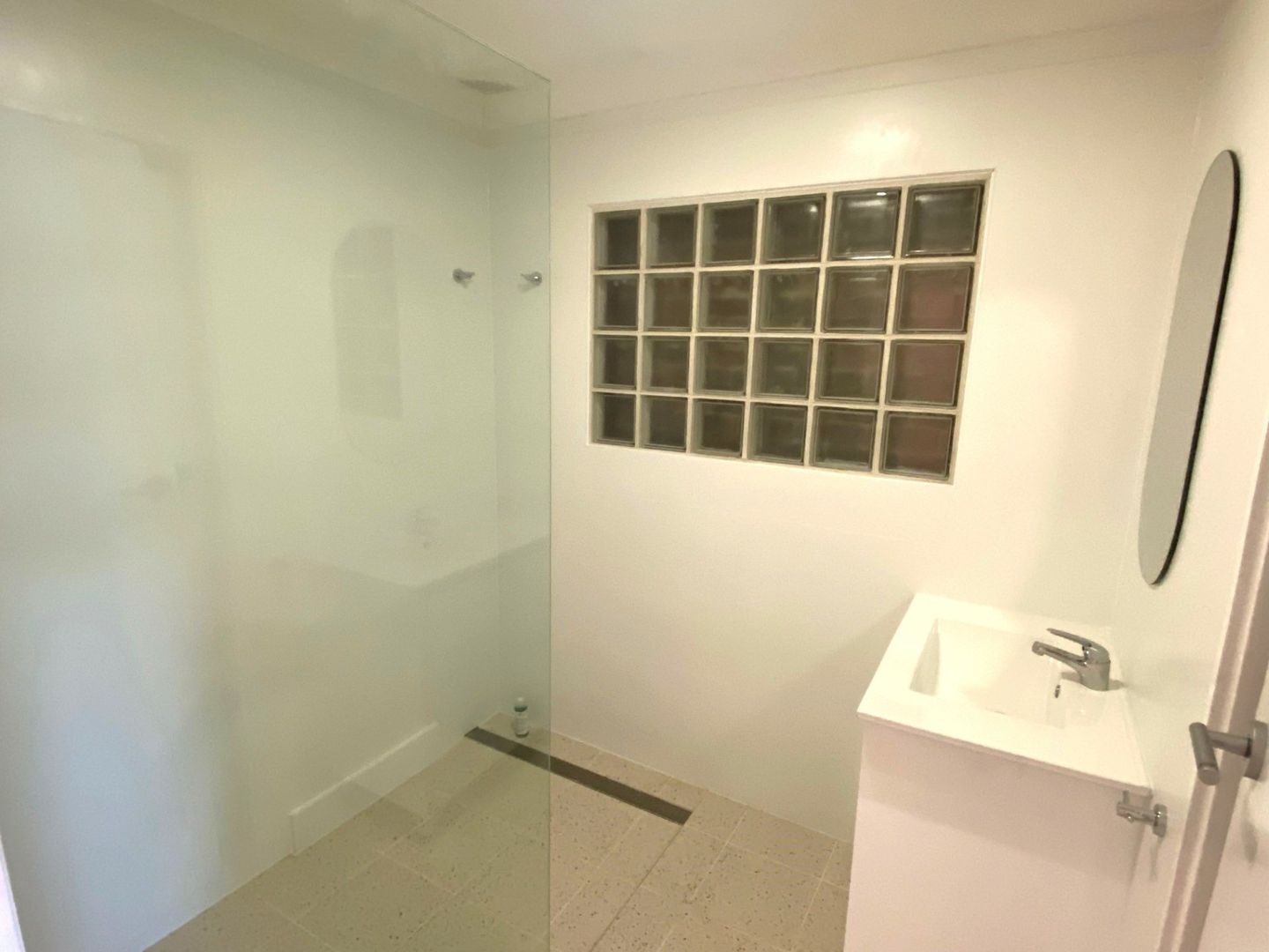 2/427 Princes Highway, Bomaderry NSW 2541 Apartment For Rent Domain