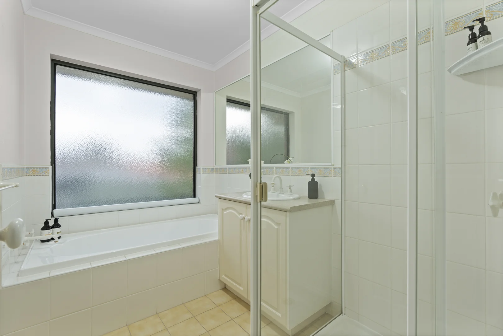 Additional image 12 of 10 Conservatory Drive, Burwood VIC 3125