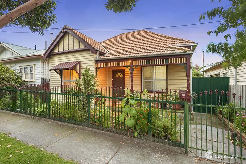 3 bedrooms House in 24 Pole Street SEDDON VIC, 3011