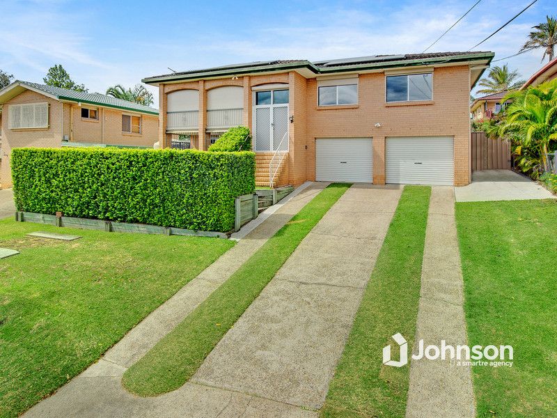 4 bedrooms House in 11 Nemarra Street WYNNUM WEST QLD, 4178