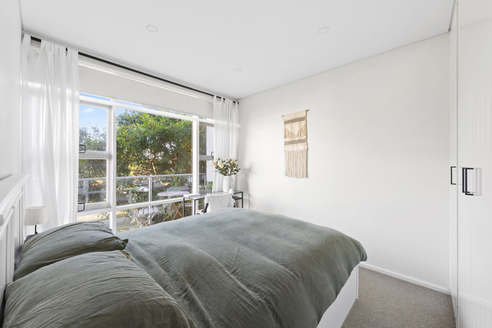 9/127 Queenscliff Road, Queenscliff NSW 2096, Image 2