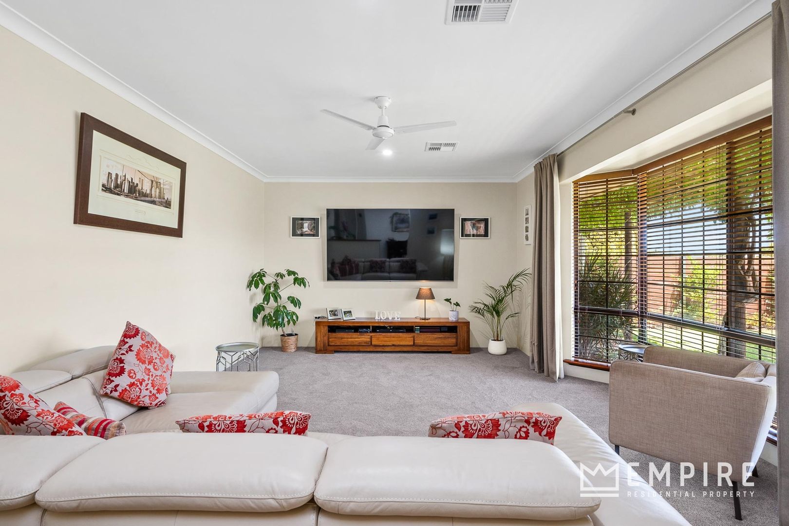 9 Kipling Street, Lake Coogee WA 6166, Image 1