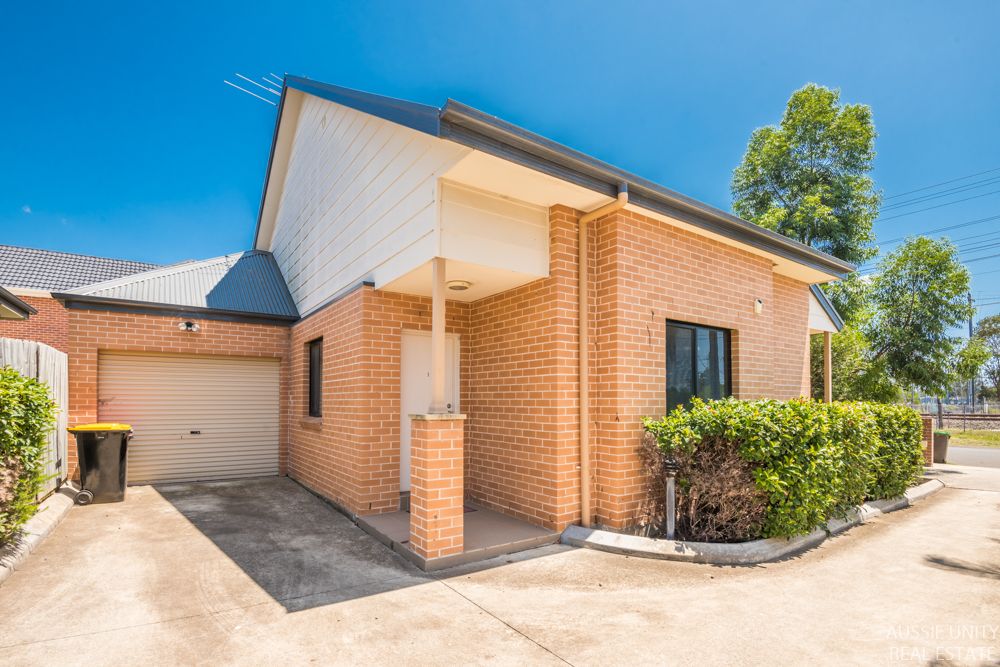 1/25 Hobart St, Oxley Park NSW 2760, Image 0