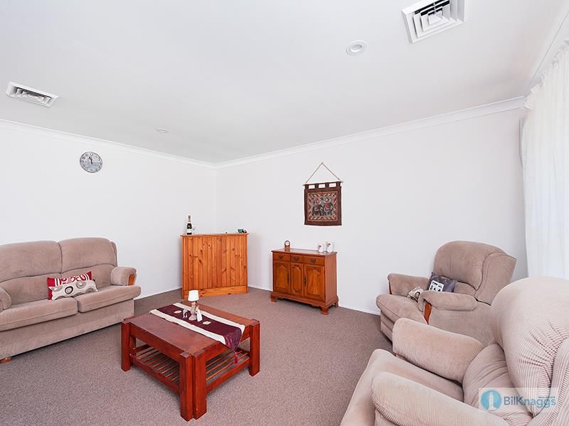 85 Rocky Point Rd, Fingal Bay NSW 2315, Image 2
