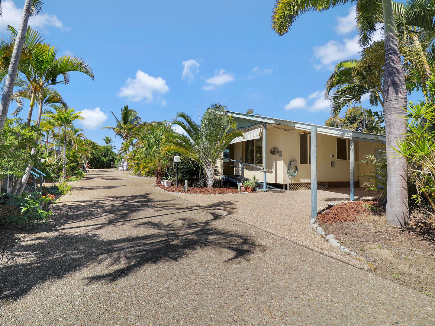 124/760 Scenic Highway, Kinka Beach QLD 4703, Image 1