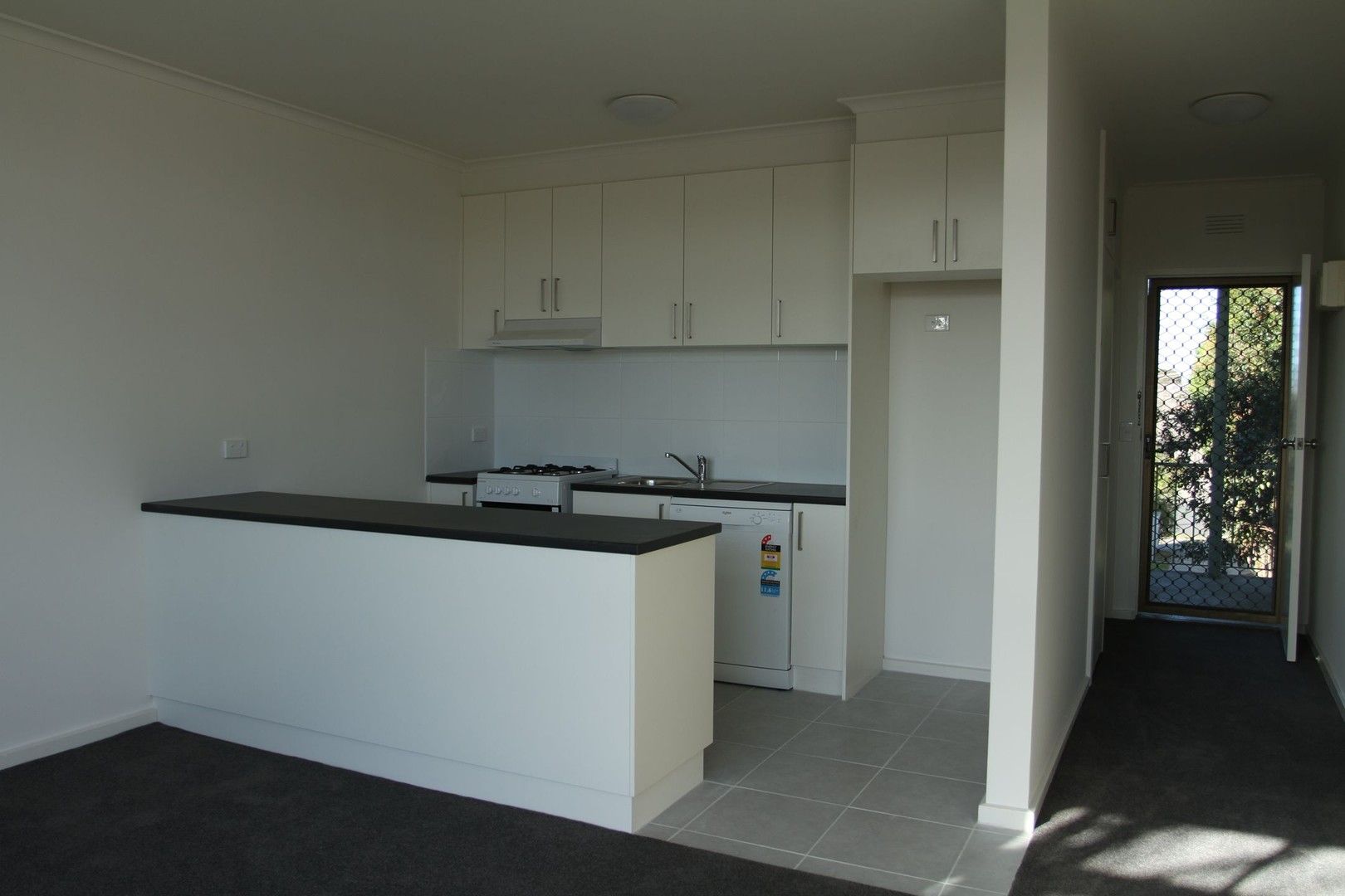 2 bedrooms Apartment / Unit / Flat in 13/1-3 Ranleigh Court MOORABBIN VIC, 3189