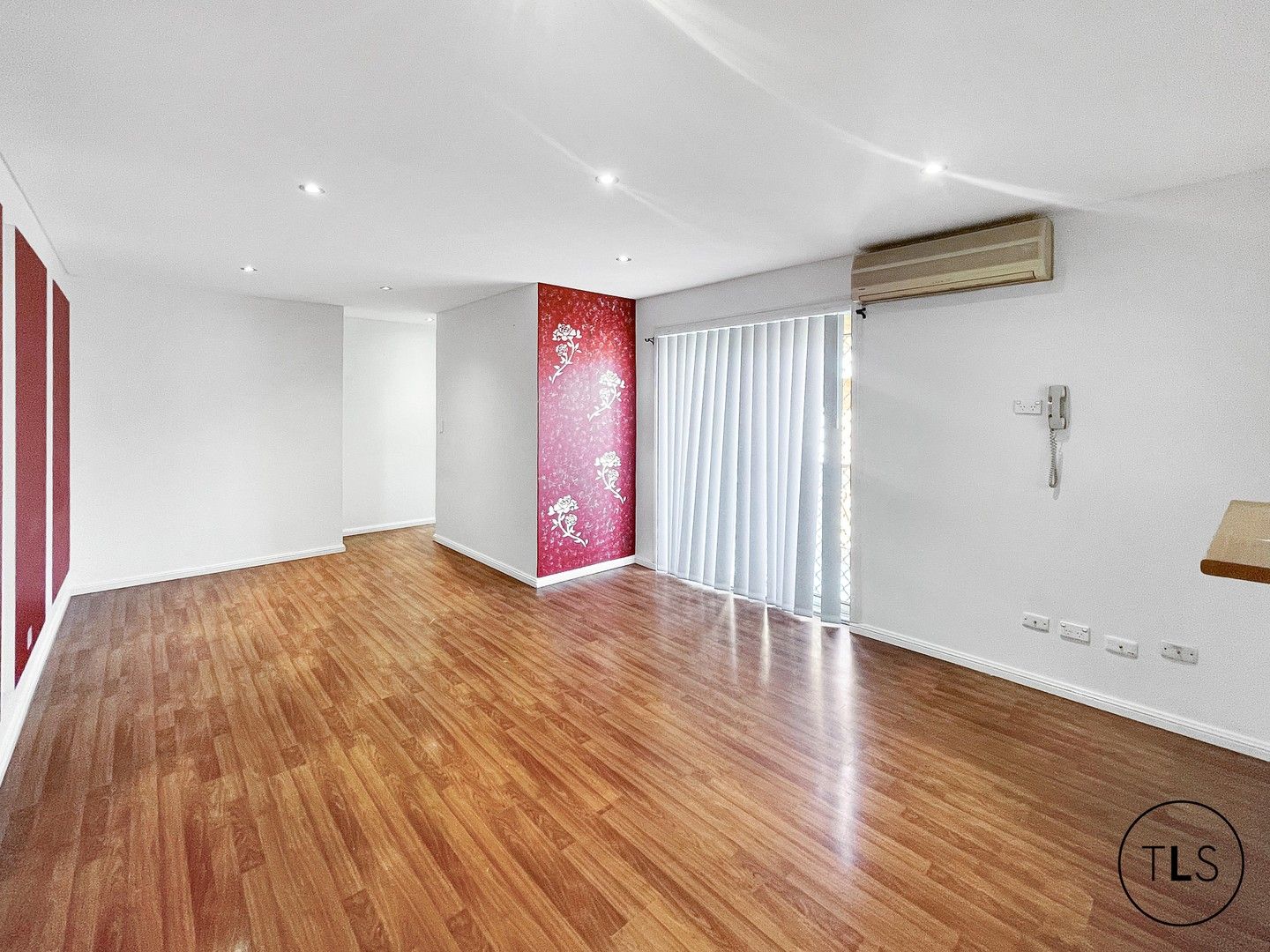 2 bedrooms Apartment / Unit / Flat in 11/1 Hart Street LIVERPOOL NSW, 2170
