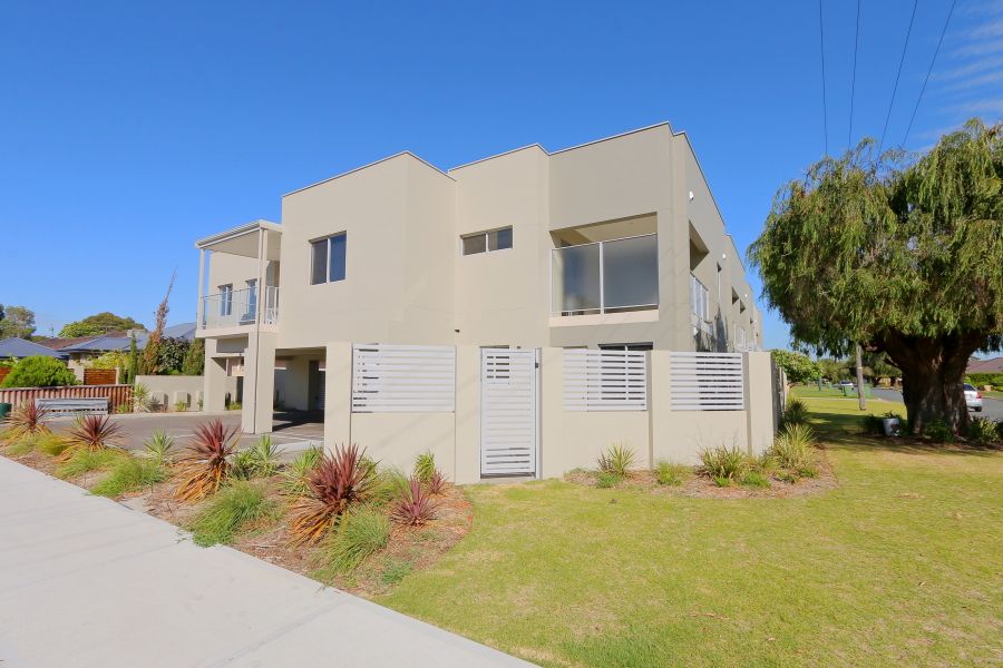 2/130 Sydenham Street, Kewdale WA 6105, Image 1