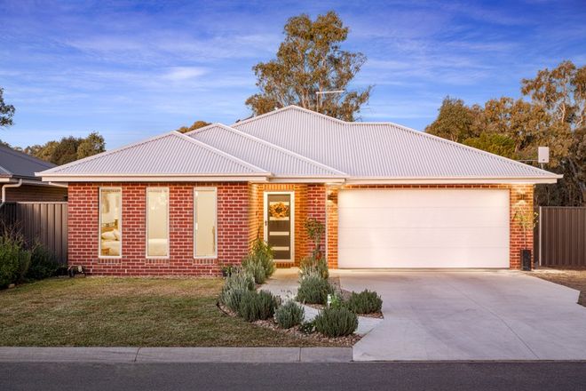 Picture of 2 Cade Court, JINDERA NSW 2642
