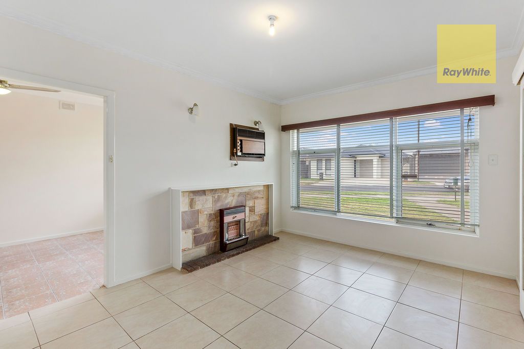 19 Sando Street, Findon SA 5023, Image 2