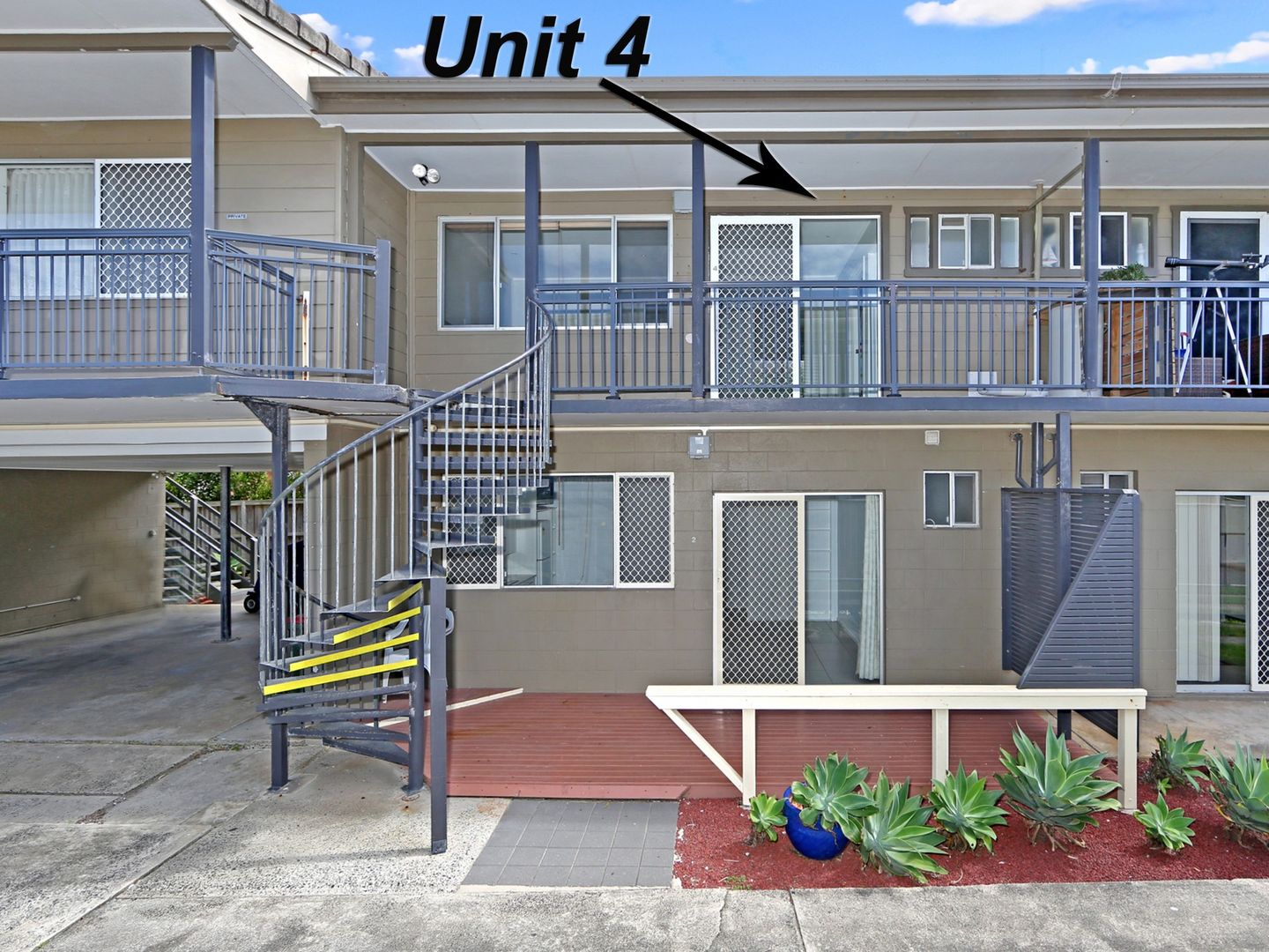 4/144 Ocean Parade, Blue Bay NSW 2261, Image 2