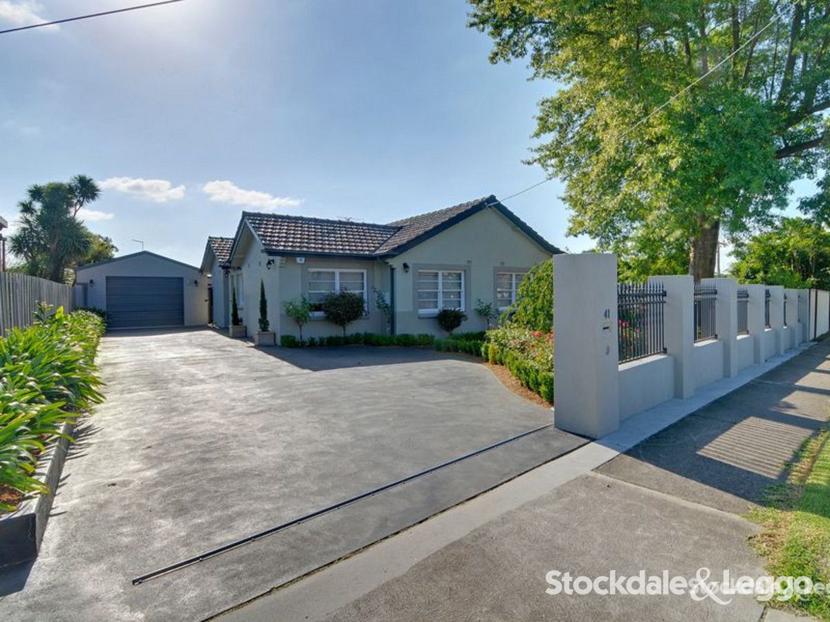 3 bedrooms House in 41 Latrobe Road MORWELL VIC, 3840