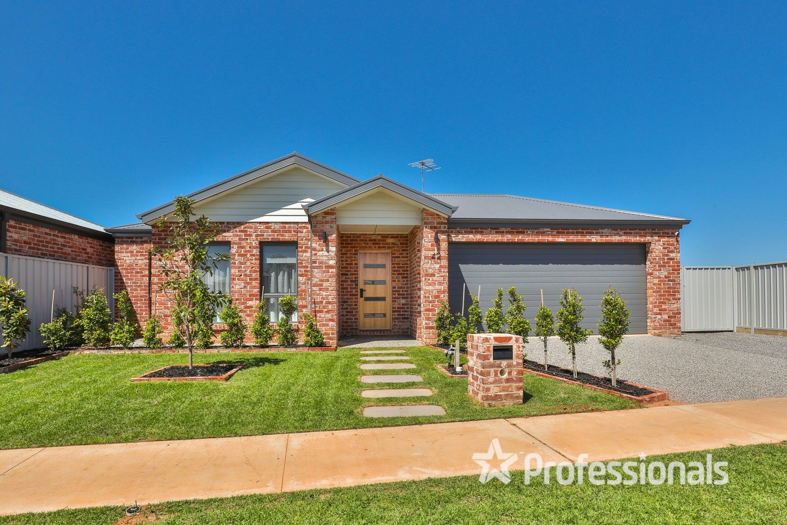 42 Verdi Boulevard, Irymple VIC 3498, Image 0