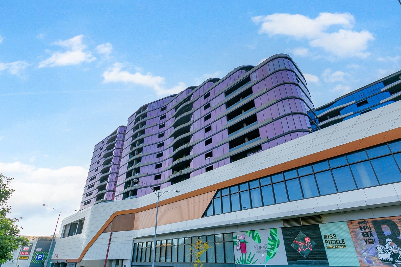 2 bedrooms Apartment / Unit / Flat in 508/2 Snedden Drive GLEN WAVERLEY VIC, 3150
