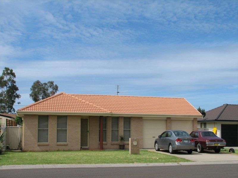 15 Banks Street, WESTDALE NSW 2340, Image 0