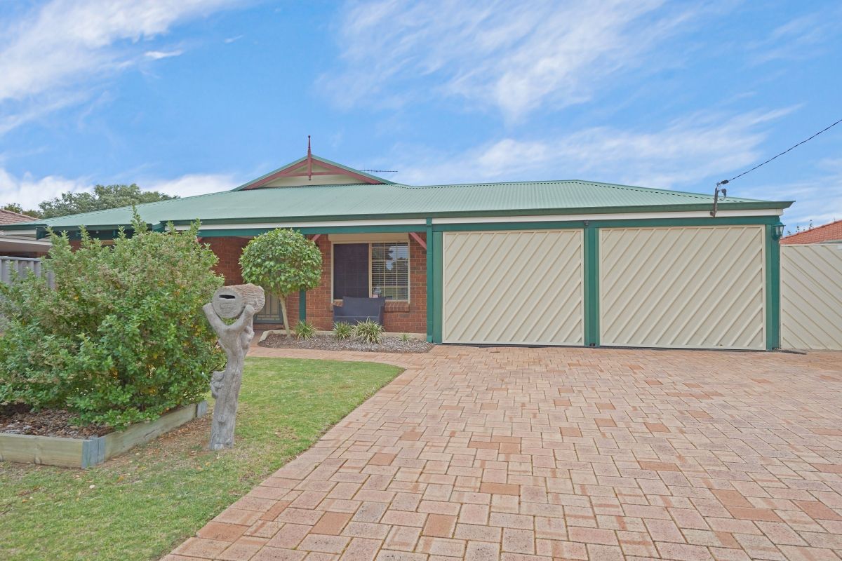 17 Helena Road, Cooloongup WA 6168, Image 0