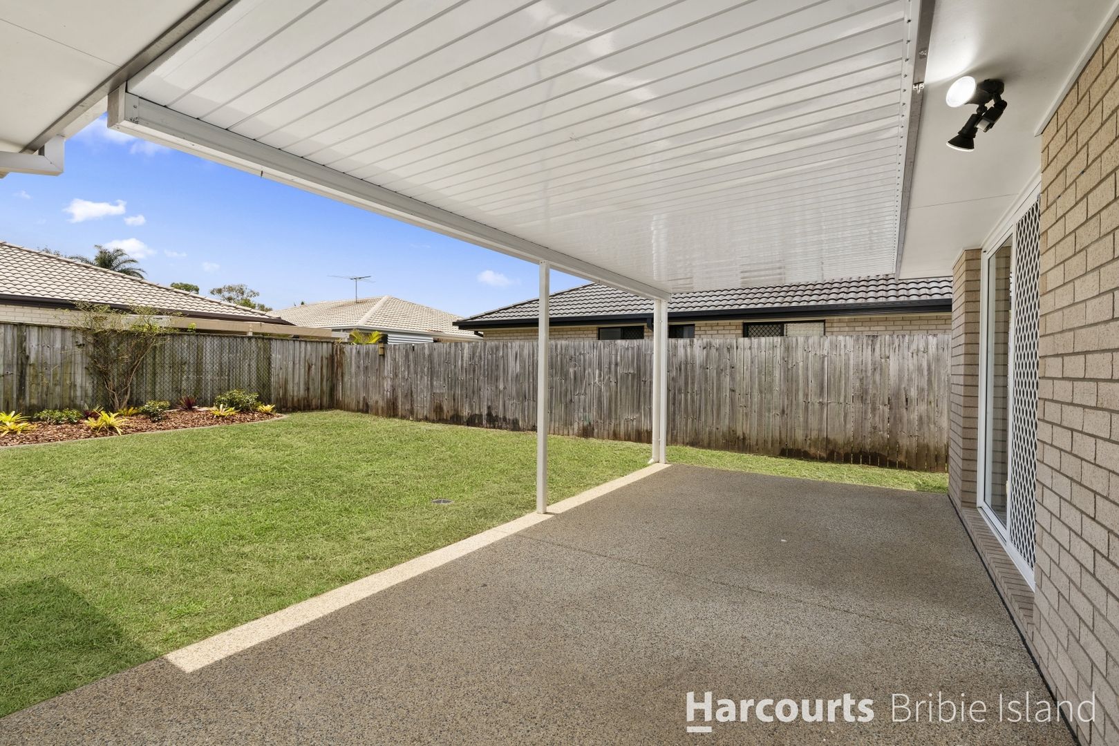 32 Sandheath Place, Ningi QLD 4511, Image 2