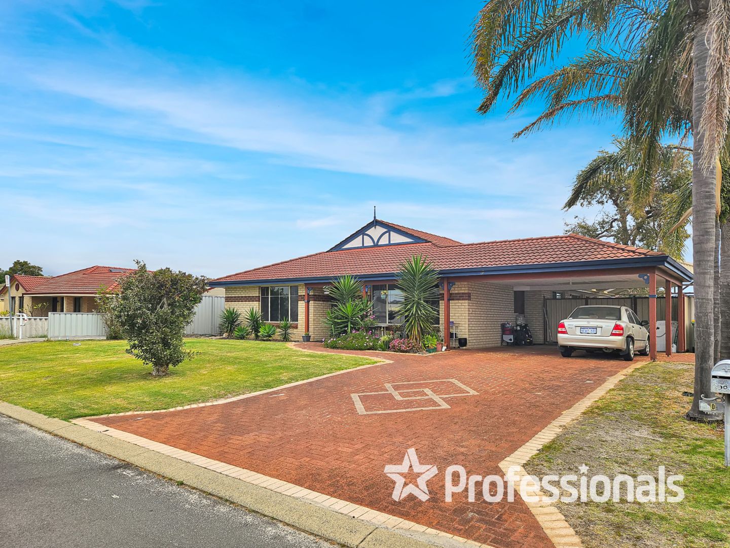 10 Chapman Close, Australind WA 6233, Image 1