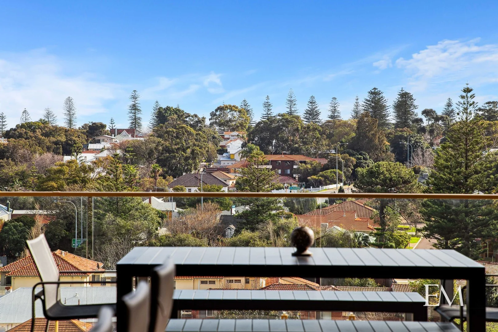 Image 10