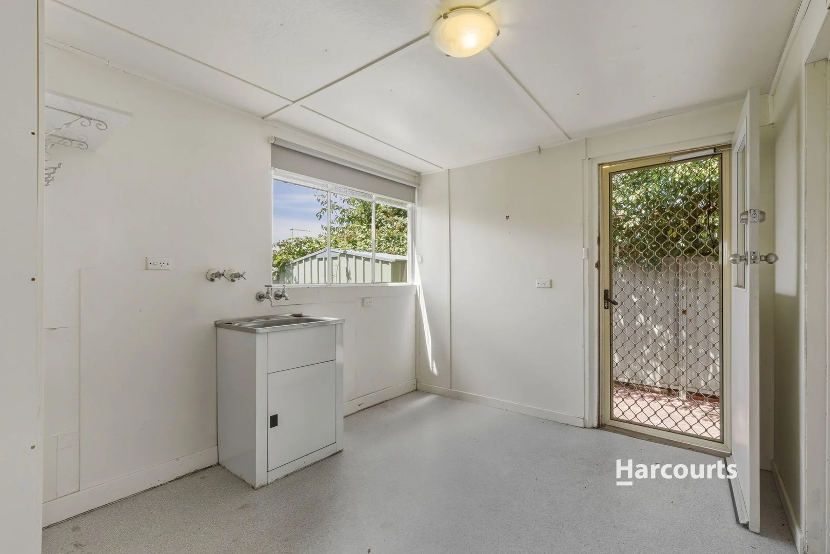 Additional image 7 of 1/135 Oldaker Street, Devonport TAS 7310