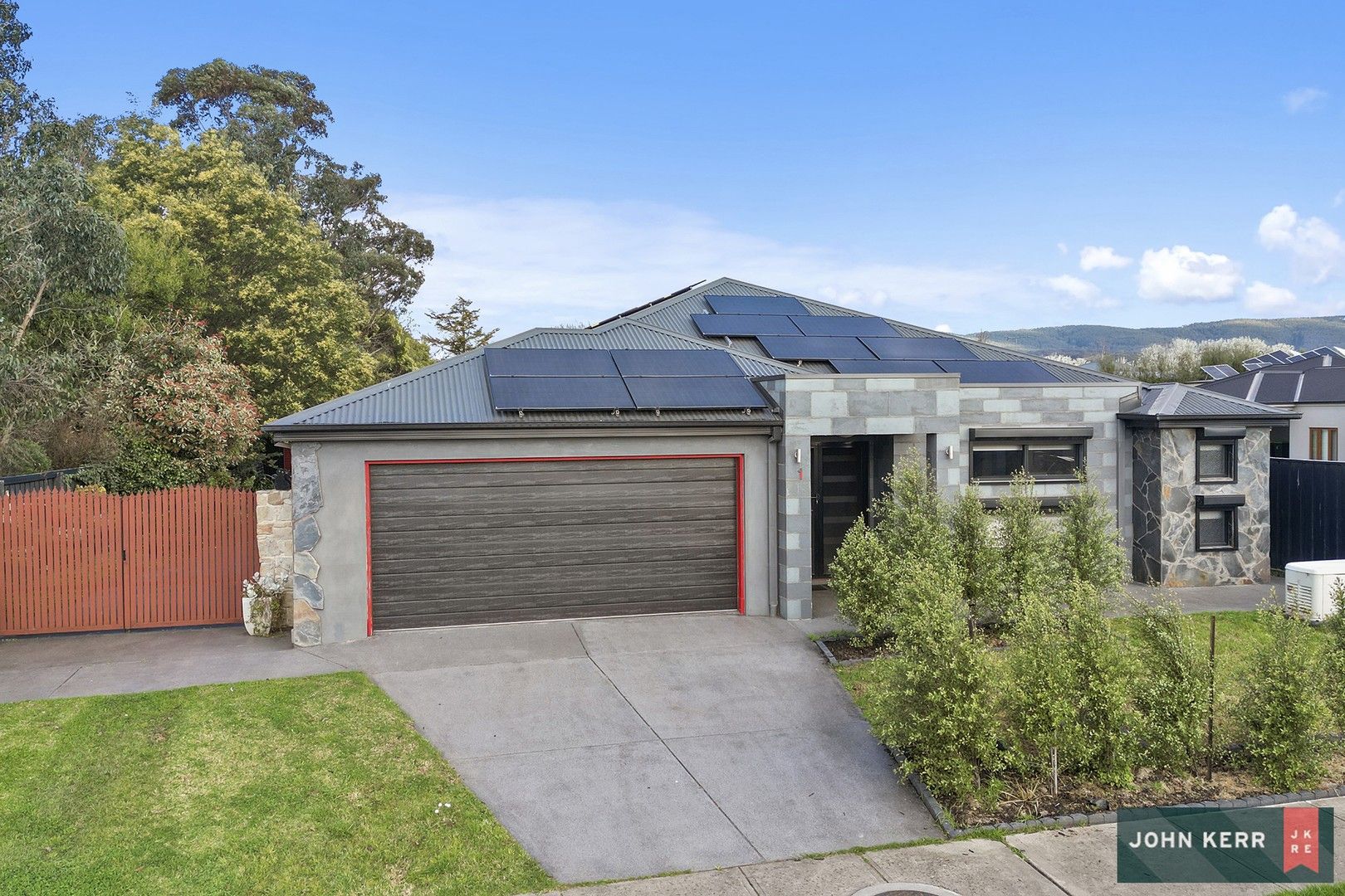 4 bedrooms House in 1 Discovery Boulevard MOE VIC, 3825