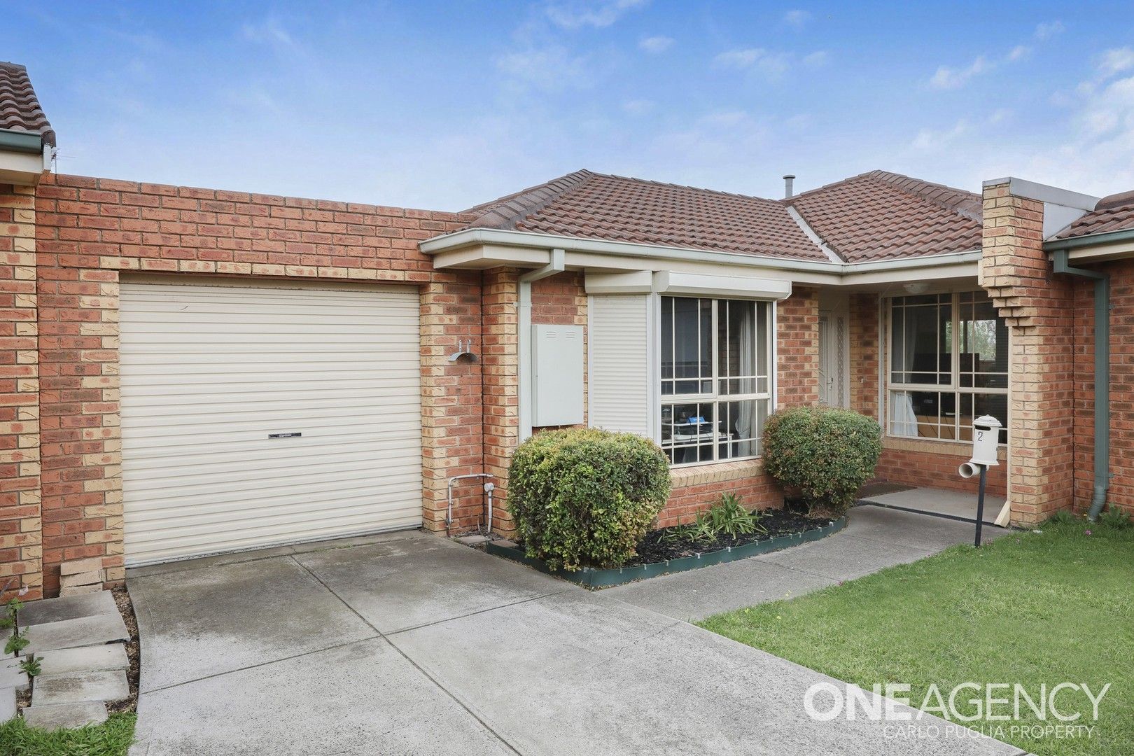 3 bedrooms Apartment / Unit / Flat in 2/37 Haldane Road NIDDRIE VIC, 3042