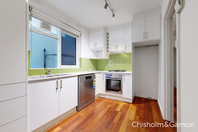 Picture of 3/122 Glen Huntly Road, ELWOOD VIC 3184
