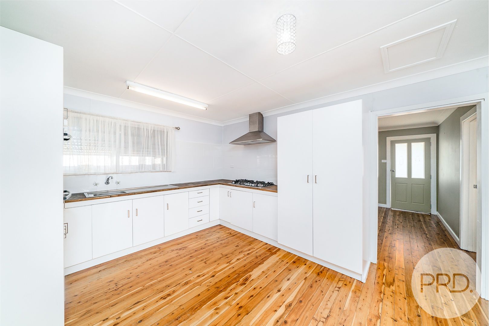 16 O'Connor Street, Uranquinty NSW 2652, Image 2