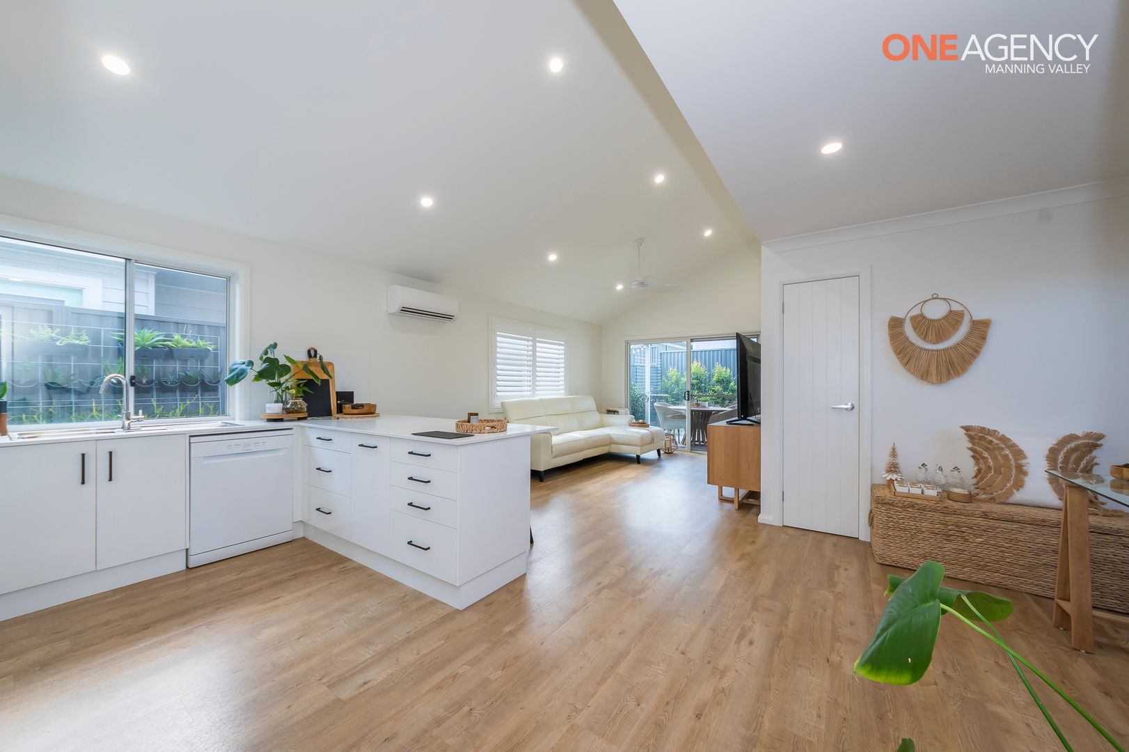 31/119 Forest Lane, Old Bar NSW 2430, Image 2