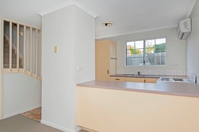 5/4 Pendlebury Court, Edens Landing QLD 4207, Image 1