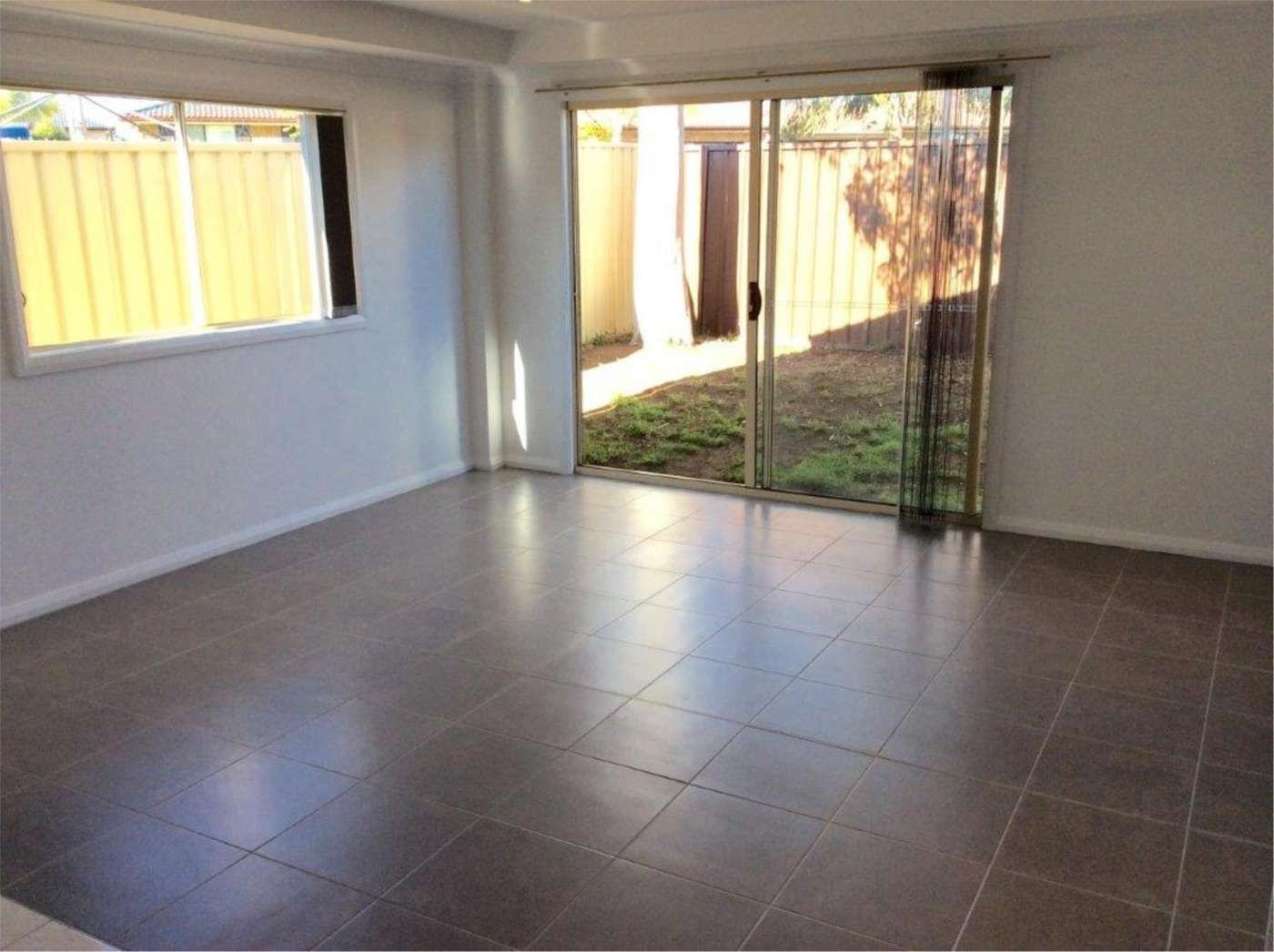 2 bedrooms Apartment / Unit / Flat in 44a Shadlow Crescent ST CLAIR NSW, 2759