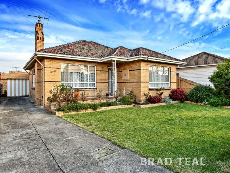 17 Wicklow Street, Pascoe Vale VIC 3044, Image 0