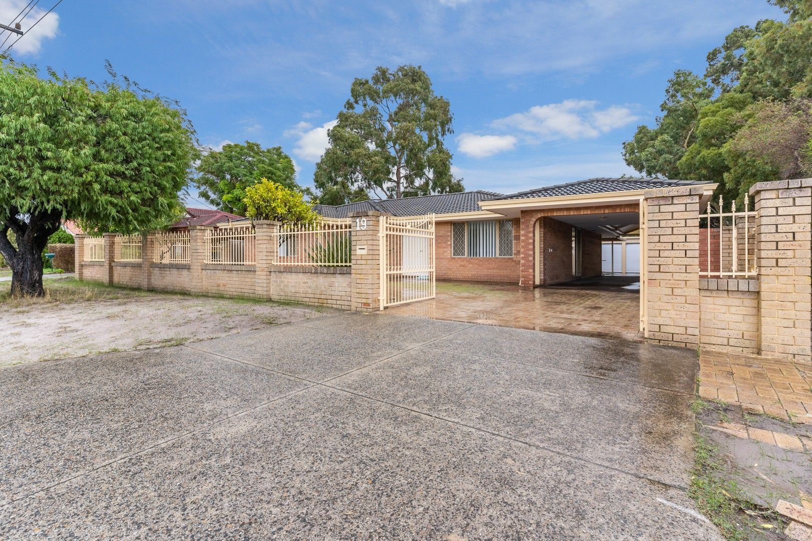 19 Wandoo Road, Beechboro WA 6063, Image 0