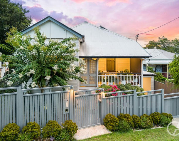 16 Bridge Street, Red Hill QLD 4059