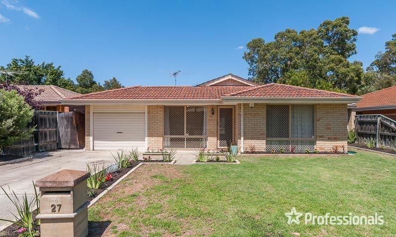 3 bedrooms House in 27 Burton Retreat STRATTON WA, 6056