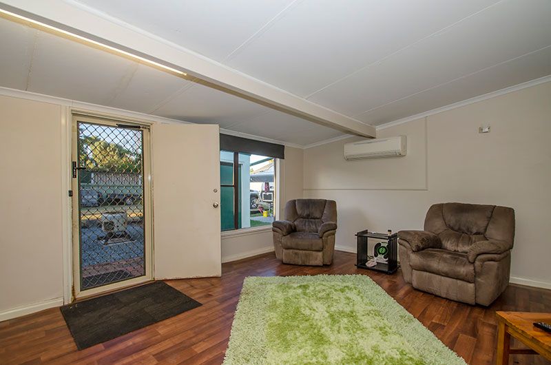 1 Rason Street, Victory Heights WA 6432, Image 2