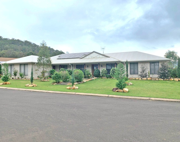 2 Keeley Place, Esk QLD 4312