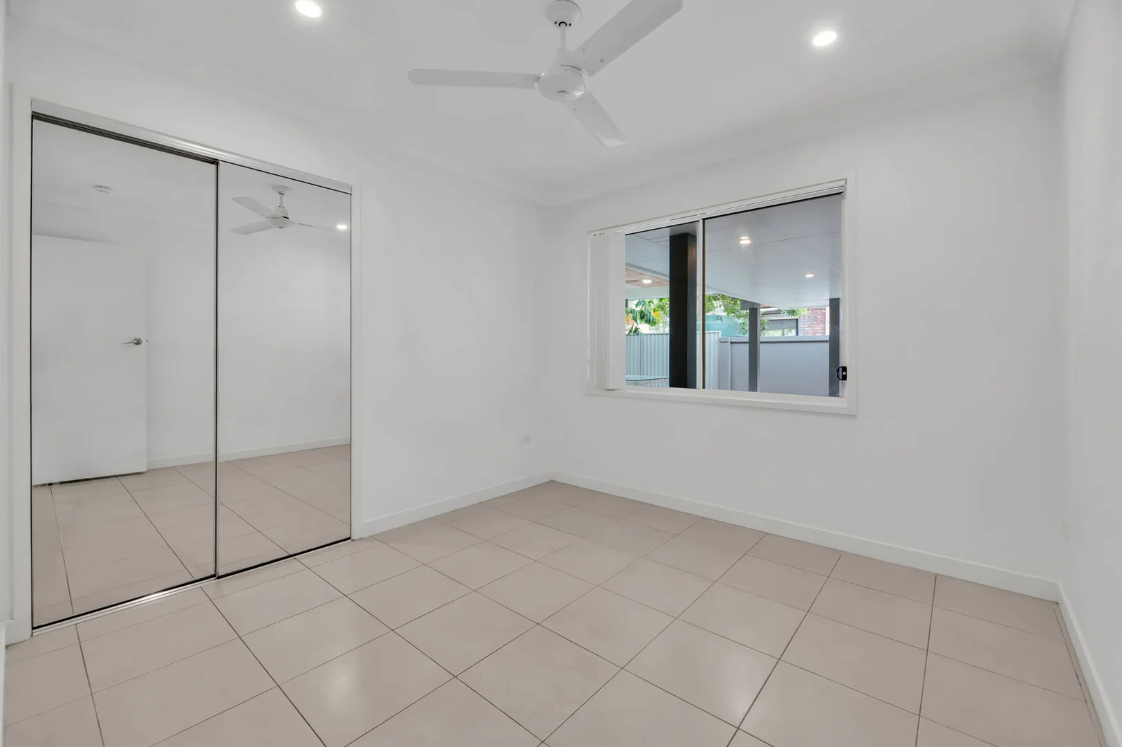 Additional image 12 of 28 Bermuda St, Broadbeach Waters QLD 4218