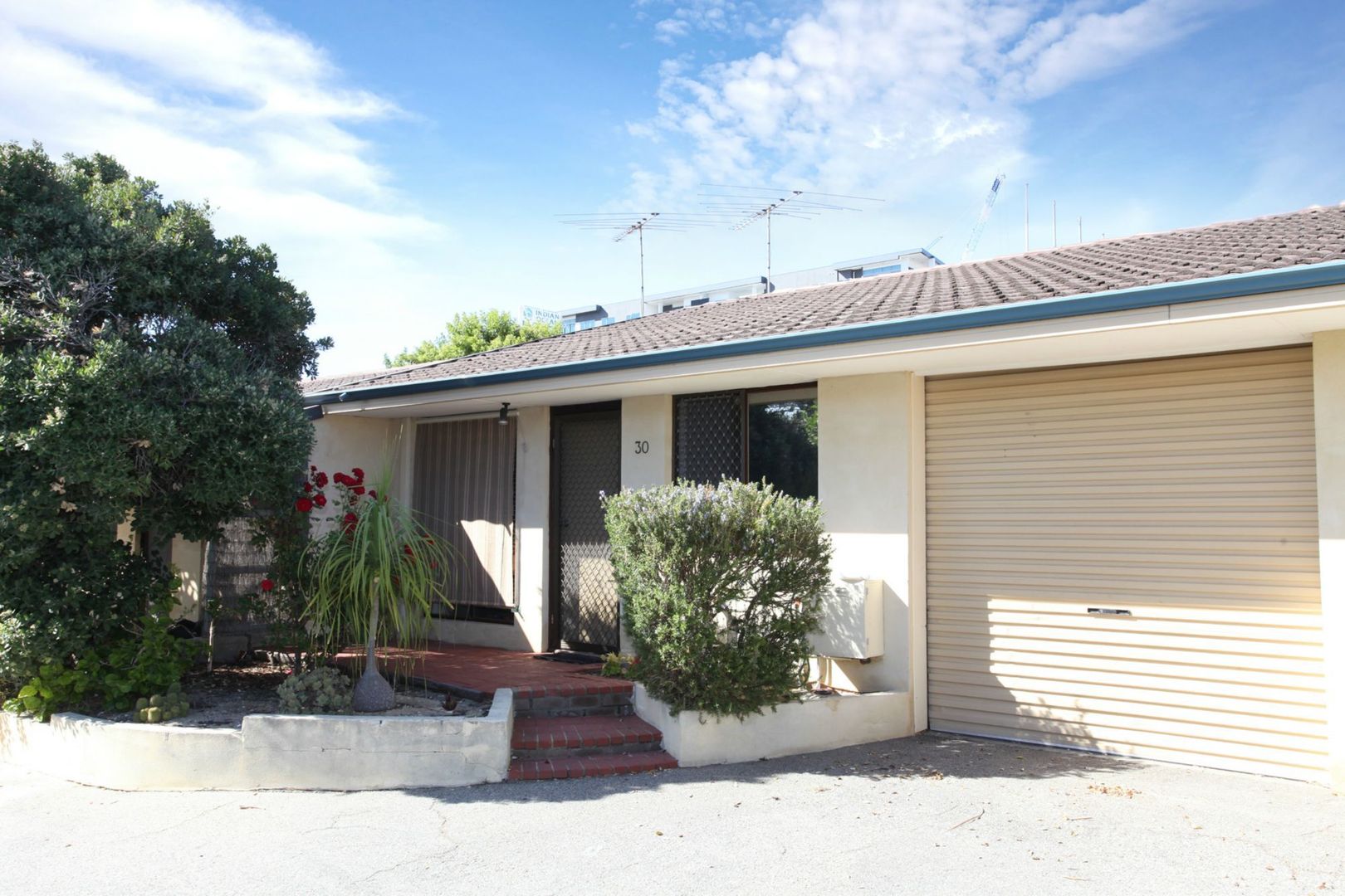30/228 West Coast Highway, Scarboroug Property History & Address