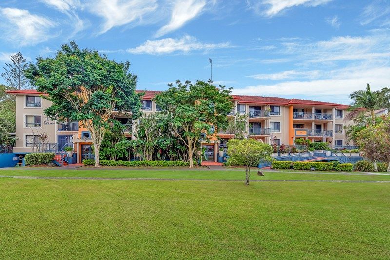 Burleigh Heads QLD 4220 - 2 beds apartment for Sale - 2016465369 | Domain