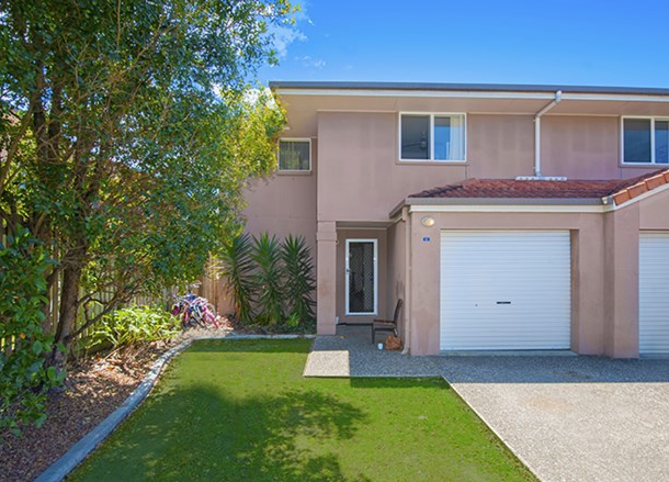 1 Coelia Court, Carrara QLD 4211