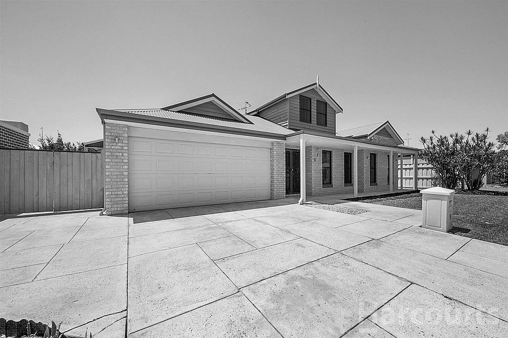 9 Firetail Lane, Erskine WA 6210, Image 0