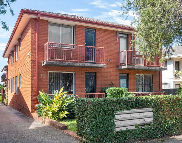 1/14 Northcote Street, Canterbury NSW 2193