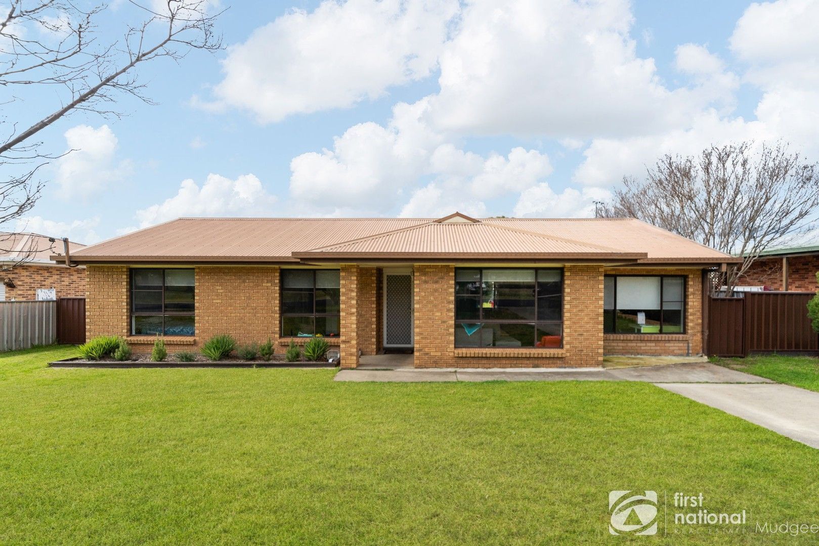 4 bedrooms House in 26 Lang Street MUDGEE NSW, 2850