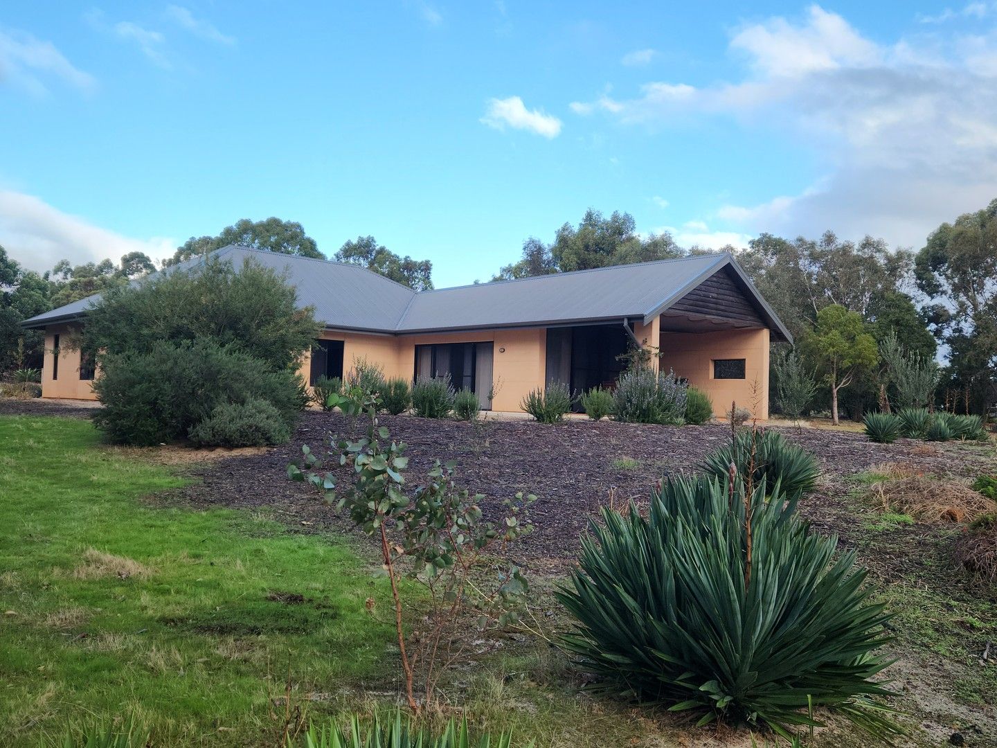 3 bedrooms House in 9 Parkfield Close QUEDJINUP WA, 6281