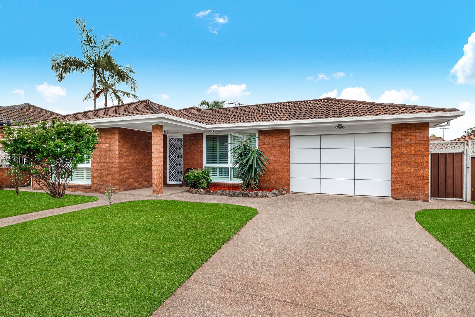 3 bedrooms House in 37 Pine Road CASULA NSW, 2170