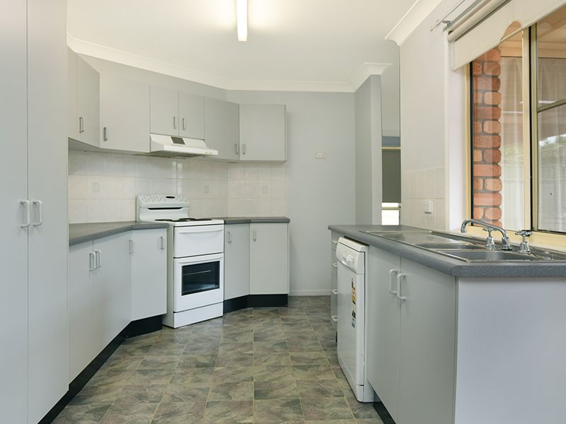 8 Georgina Court, Kearneys Spring QLD 4350, Image 1